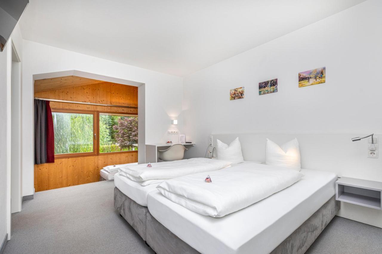Haus Deutinger Acomodação com café da manhã Flachau Quarto foto