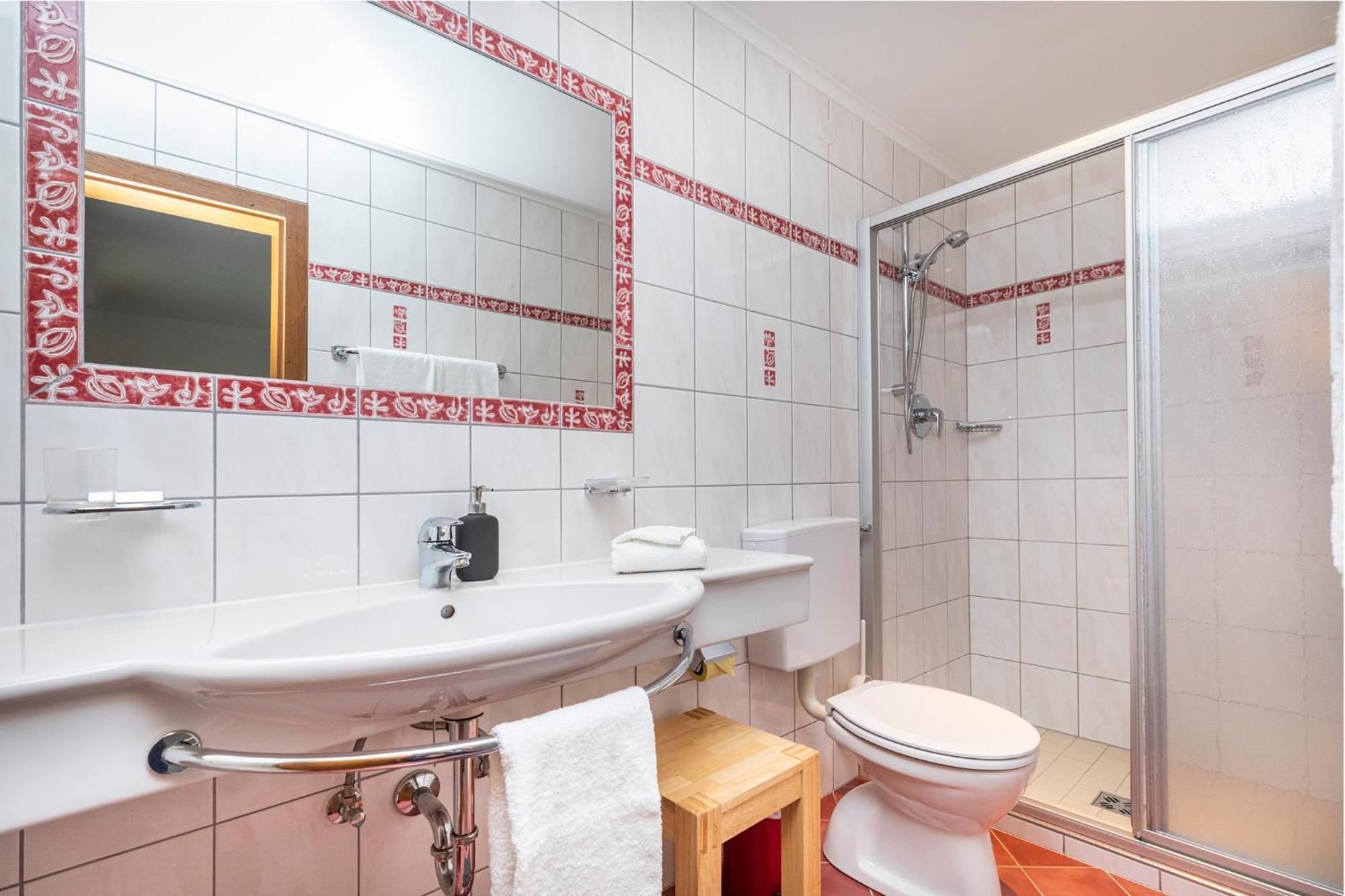 Haus Deutinger Acomodação com café da manhã Flachau Quarto foto